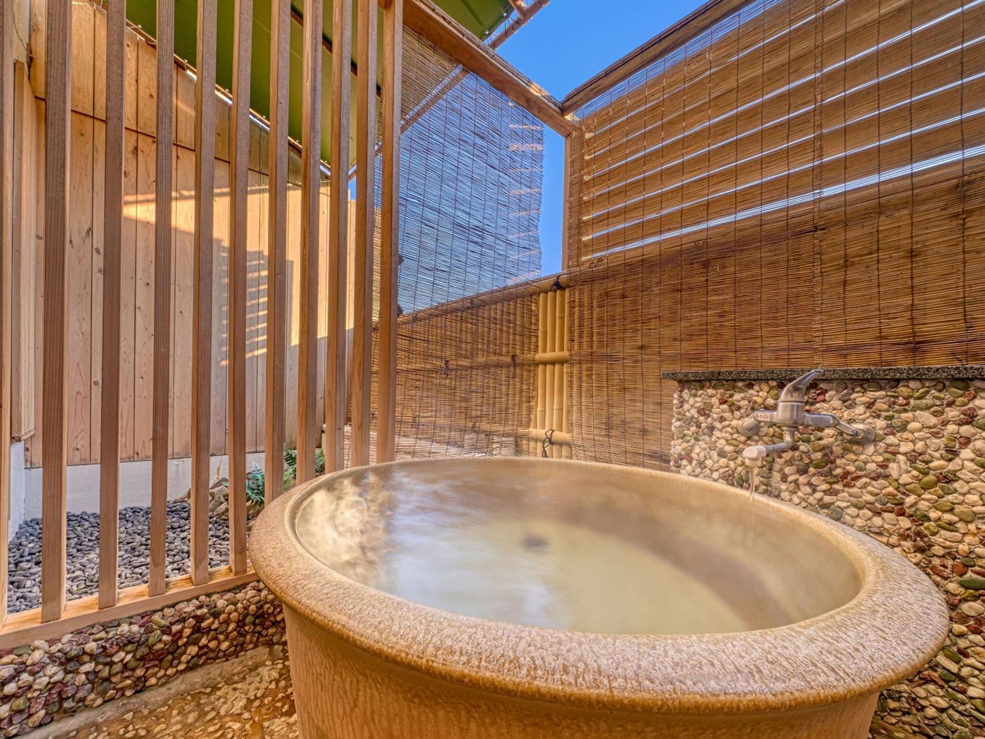 Ooedo Onsen Monogatari Ureshinokan Exterior foto